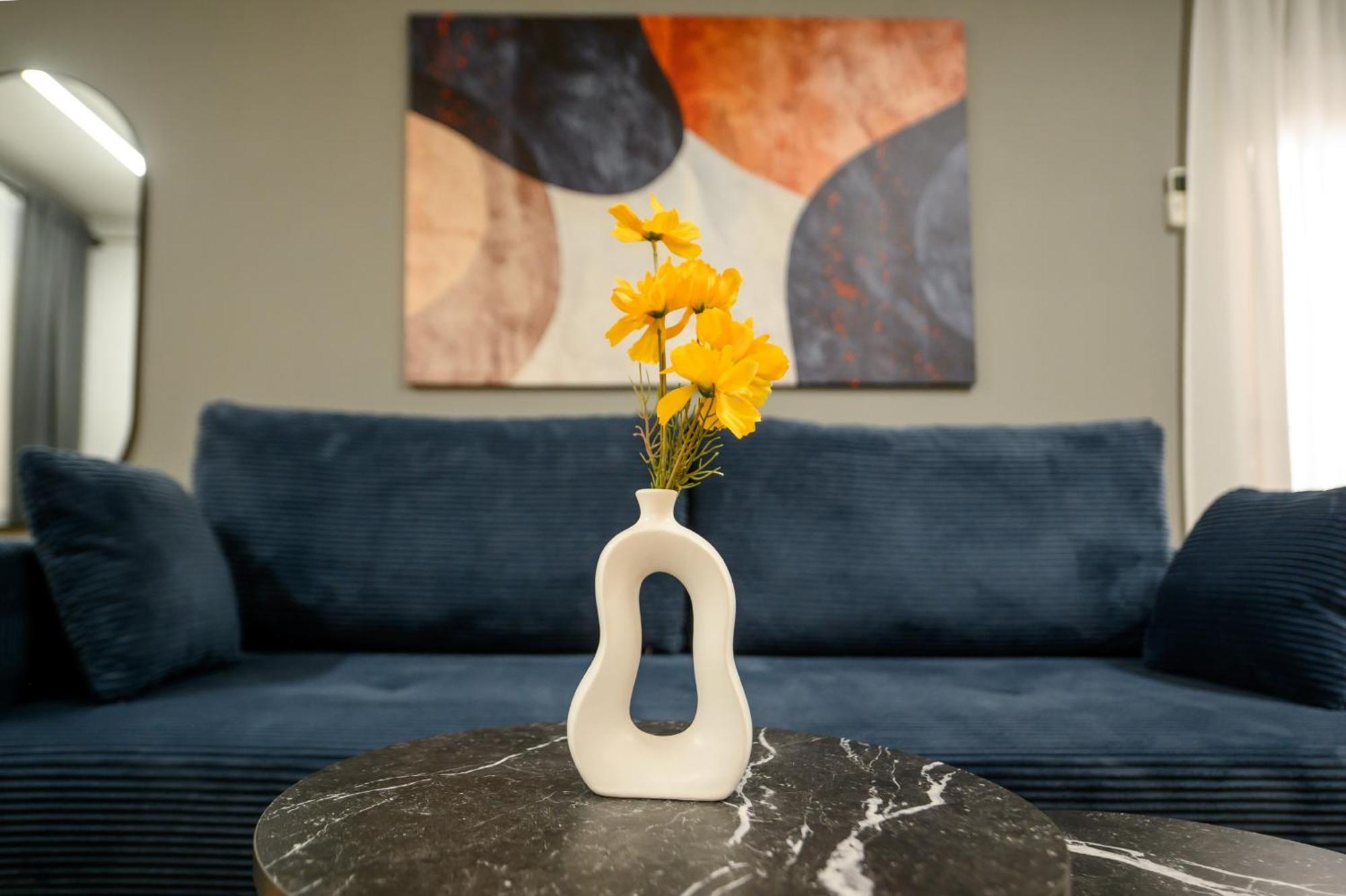 Cultural Gems- Modern 1br Near Museums Apartament Bucureşti