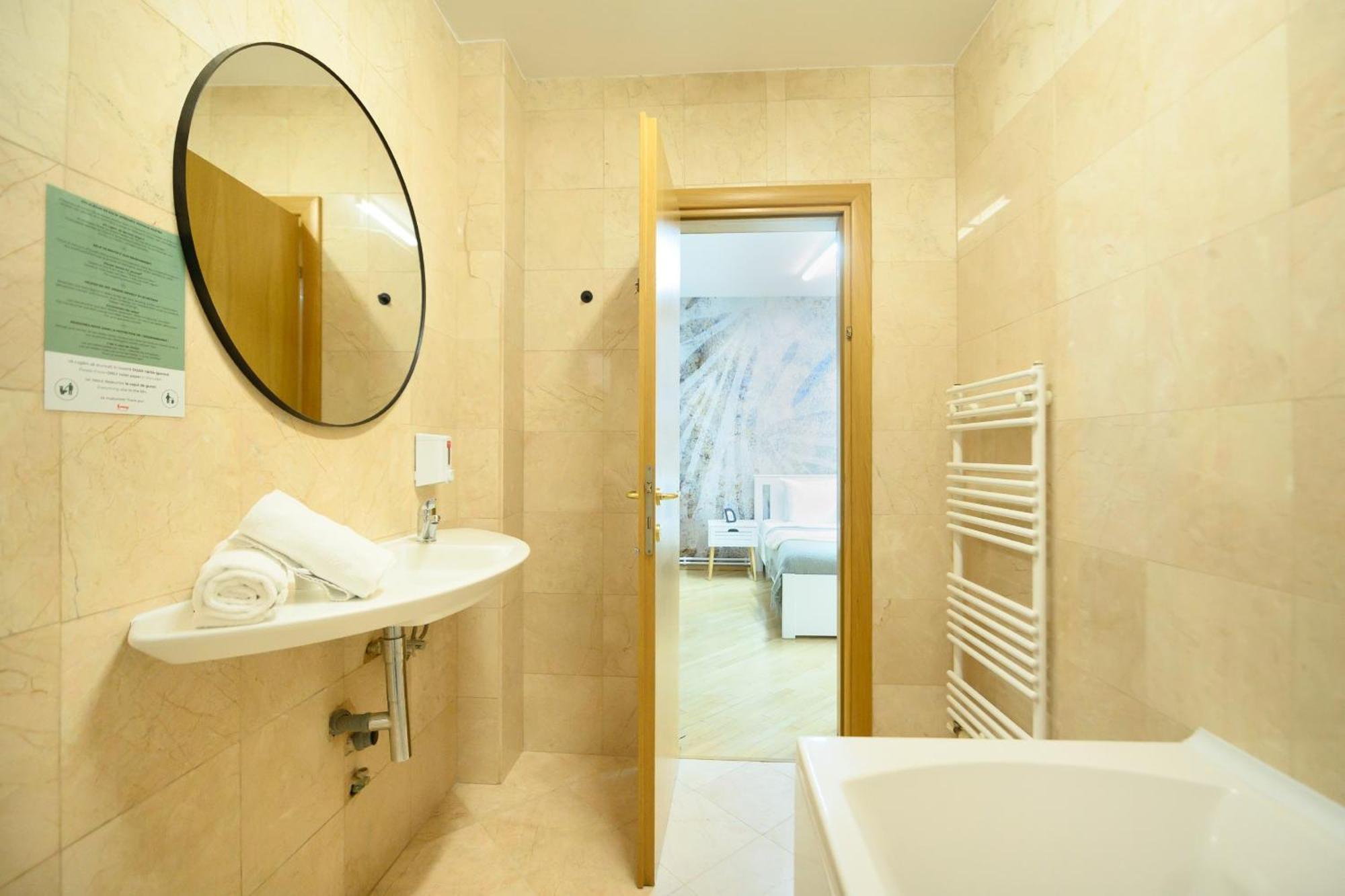 Cultural Gems- Modern 1br Near Museums Bucureşti